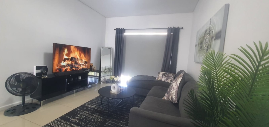 2 Bedroom Property for Sale in Wetton Western Cape